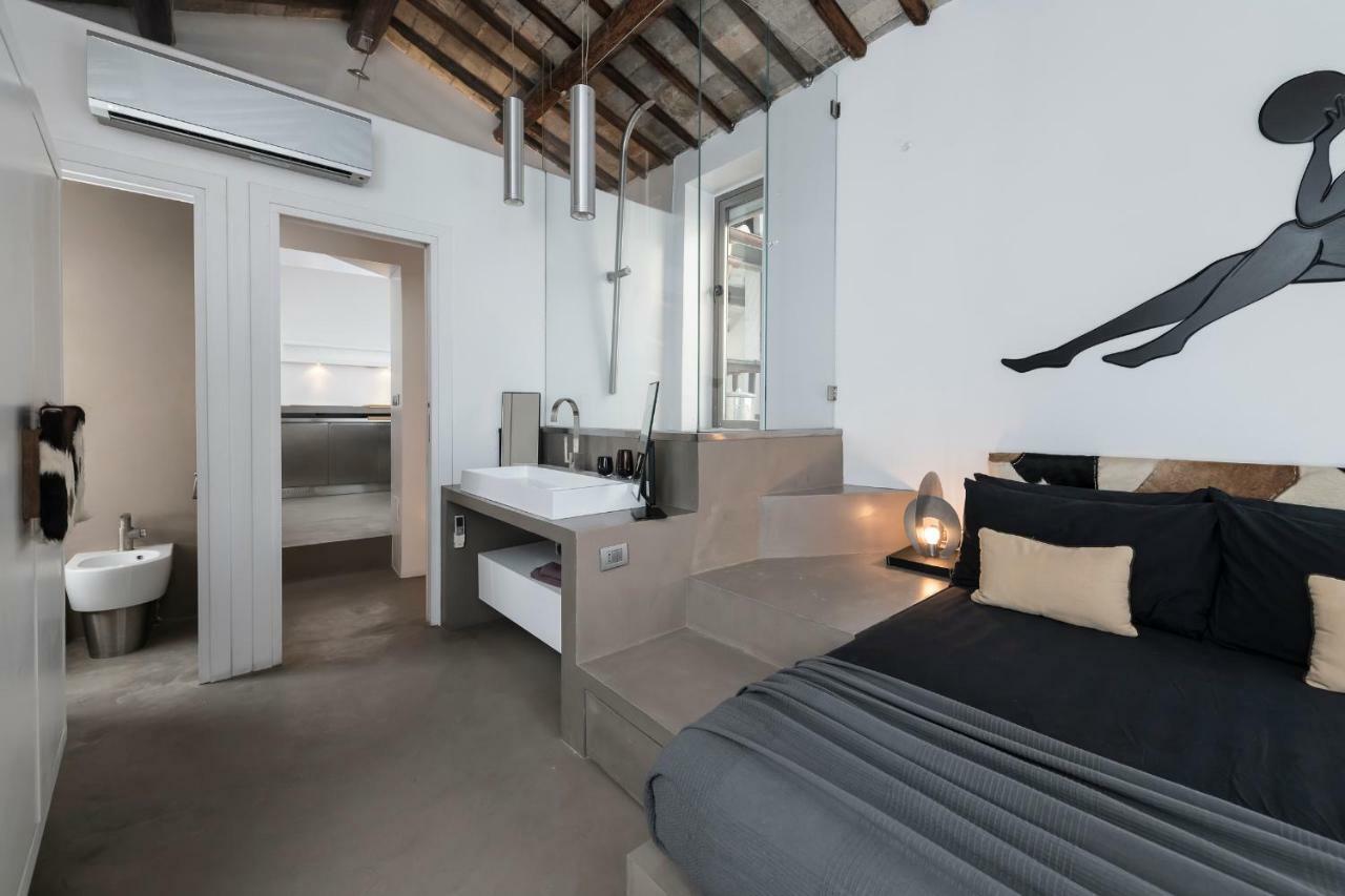 Two Bedrooms Apartment With Solarium With View On San Peter Church And Sant'Angelo Castle Rome Exterior photo
